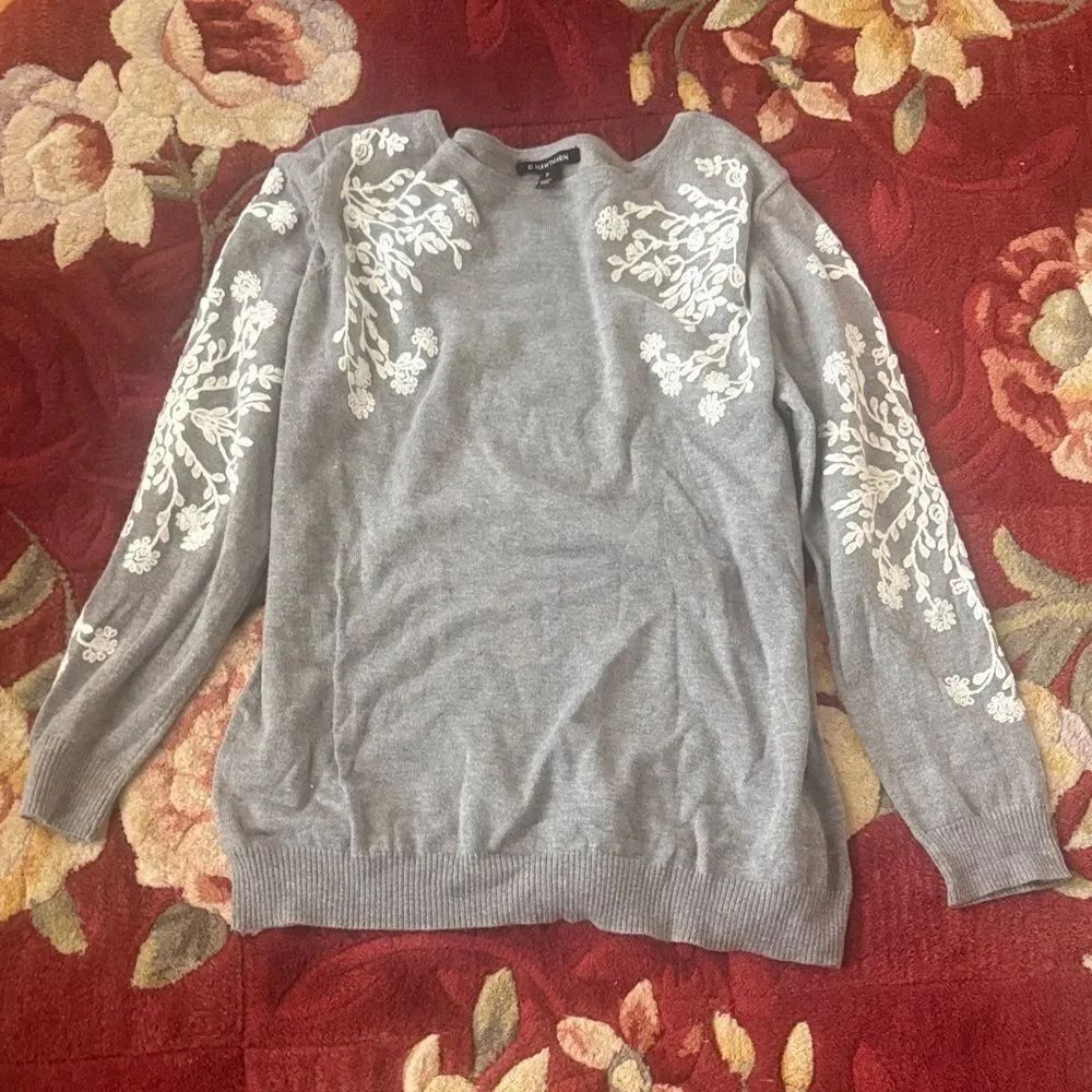41 Hawthorn Gray Sweater with White Embroidery